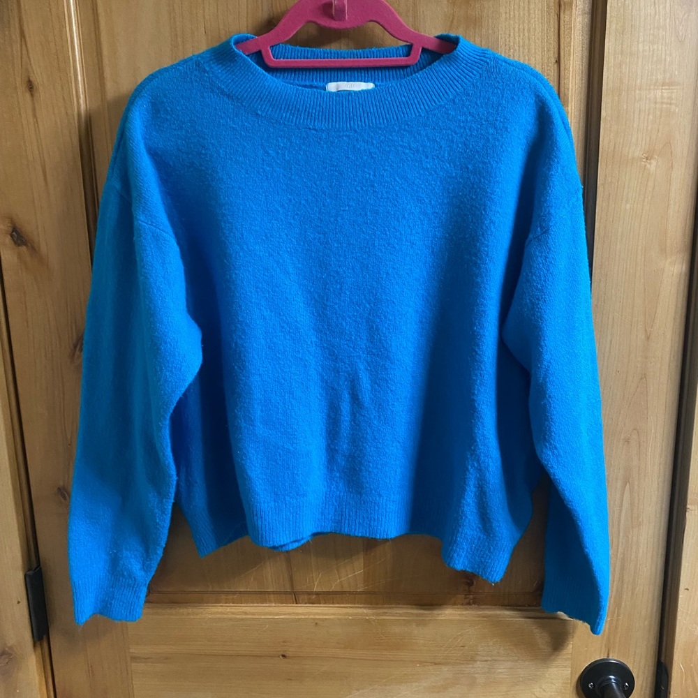 H&M Vibrant Blue Crew Neck Sweater